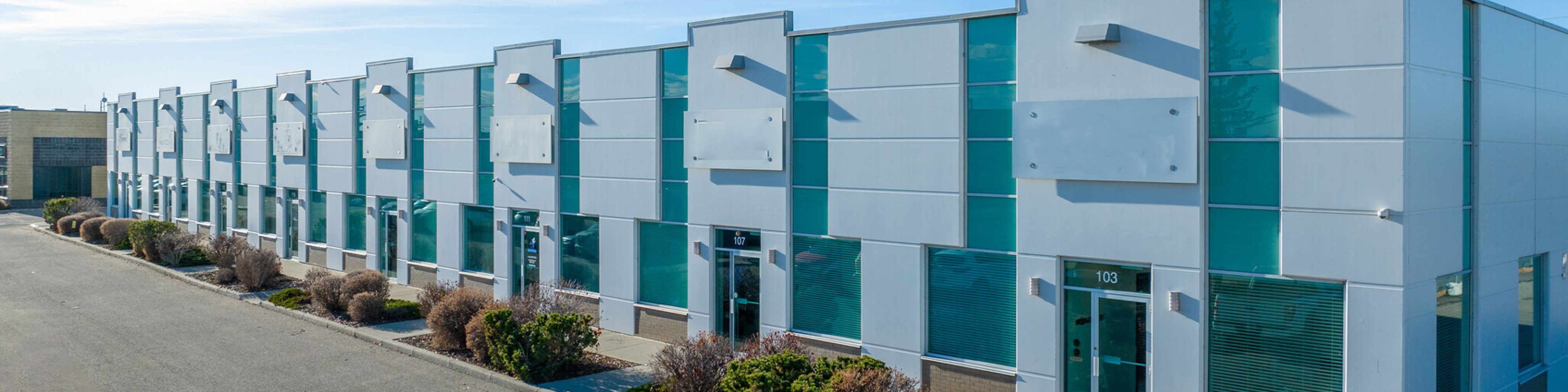 Small industrial unit for lease in Calgary